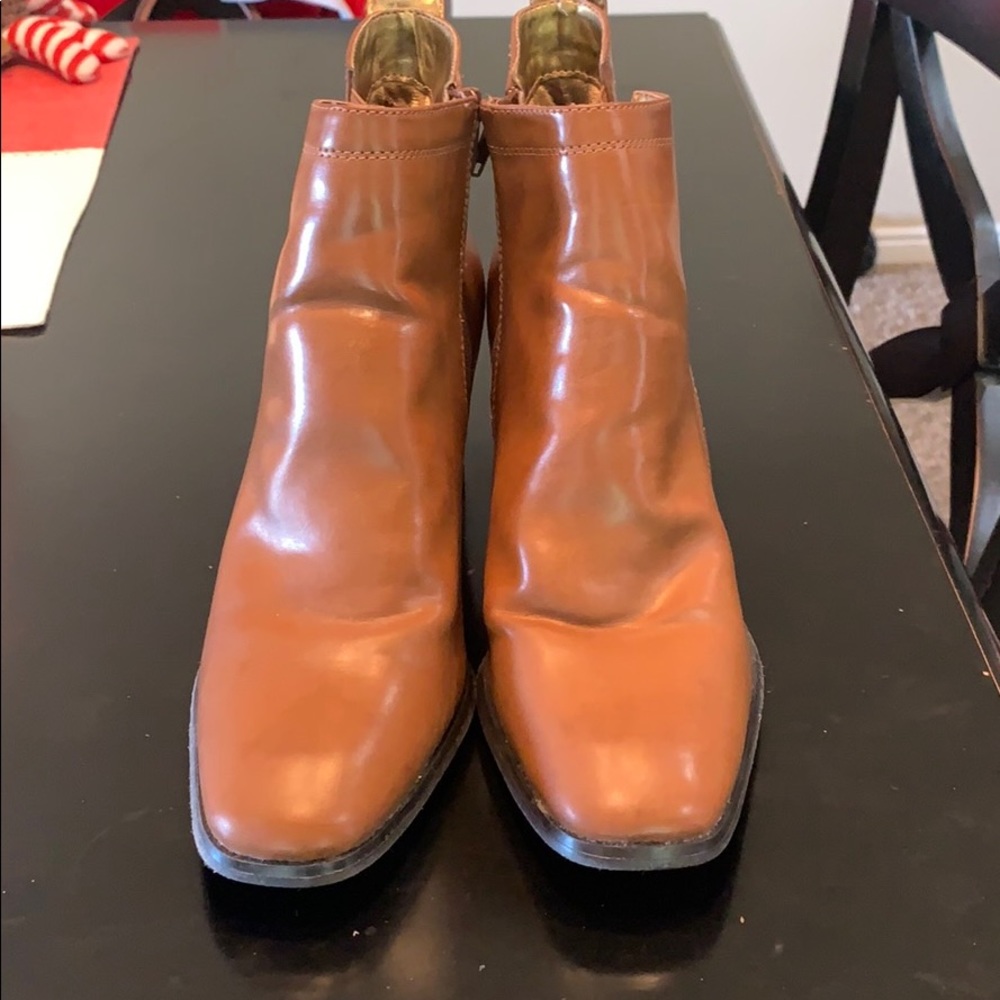 [NWOT] LIFE STRIDE FAUX LEATHER BOOTIES